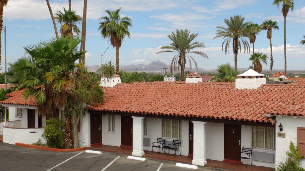 Coronado Motor Hotel, A Travelodge By Wyndham Yuma Exterior foto